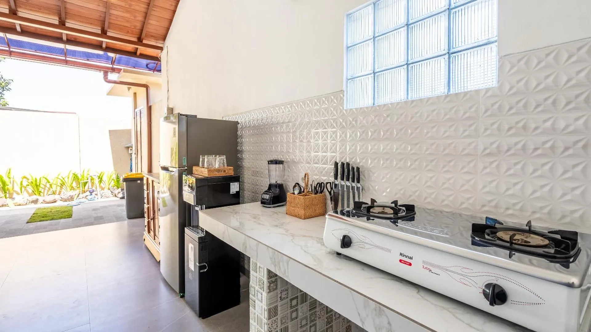 Rumah Kodel3 By Ibali Management Seminyak  Apartment