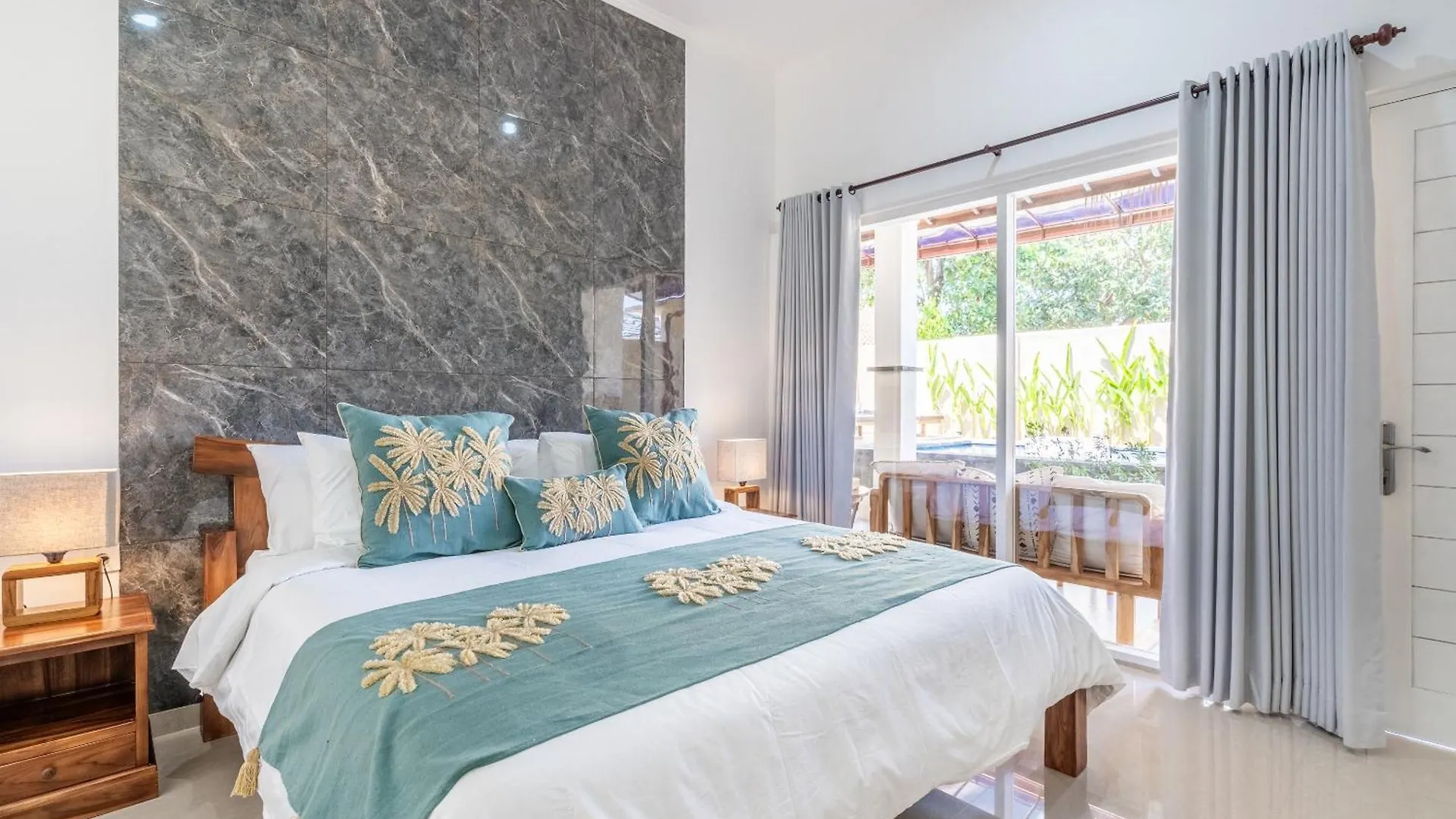 Rumah Kodel3 By Ibali Management Seminyak  Indonesia