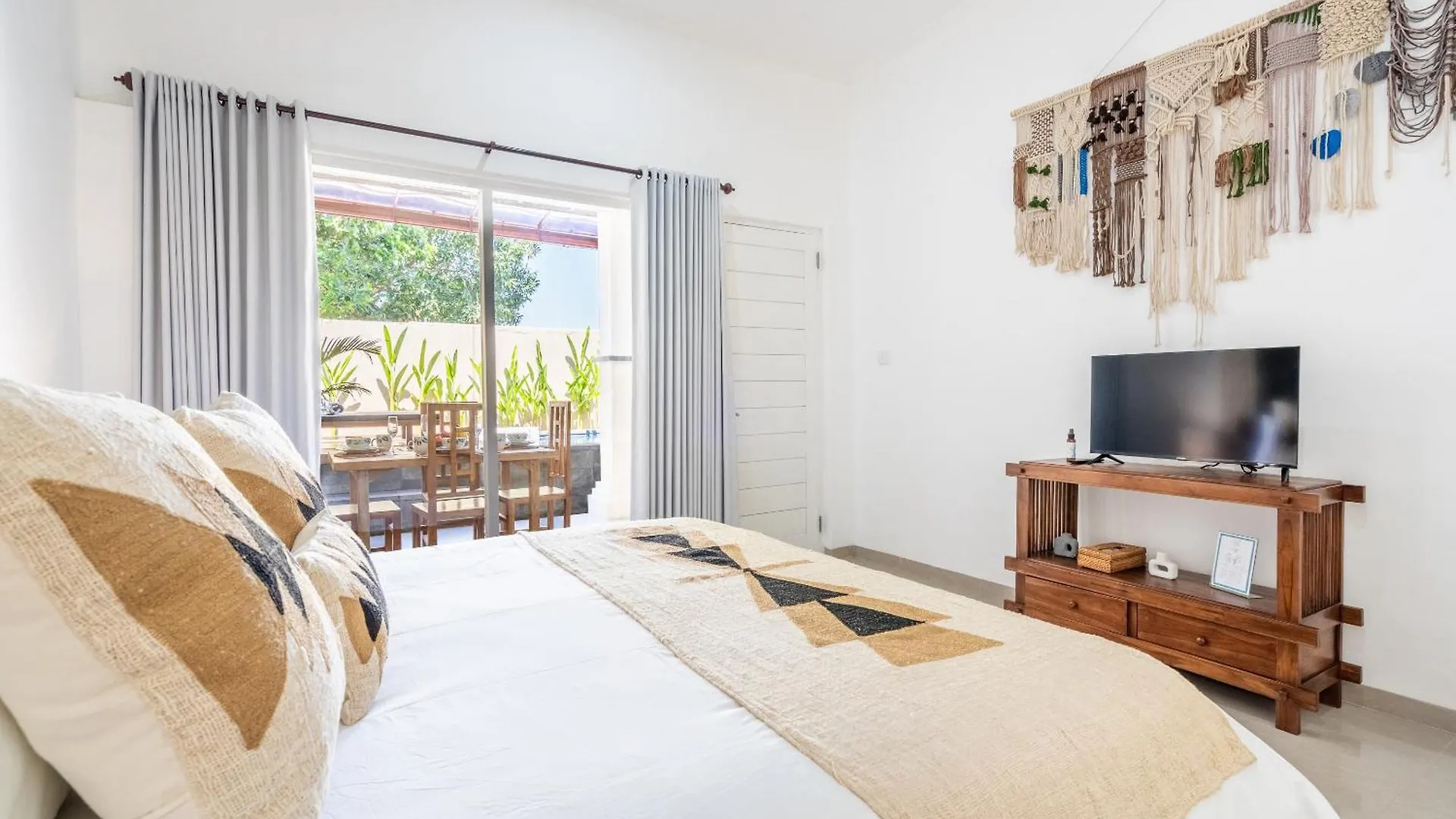 Apartment Rumah Kodel3 By Ibali Management Seminyak  Indonesia