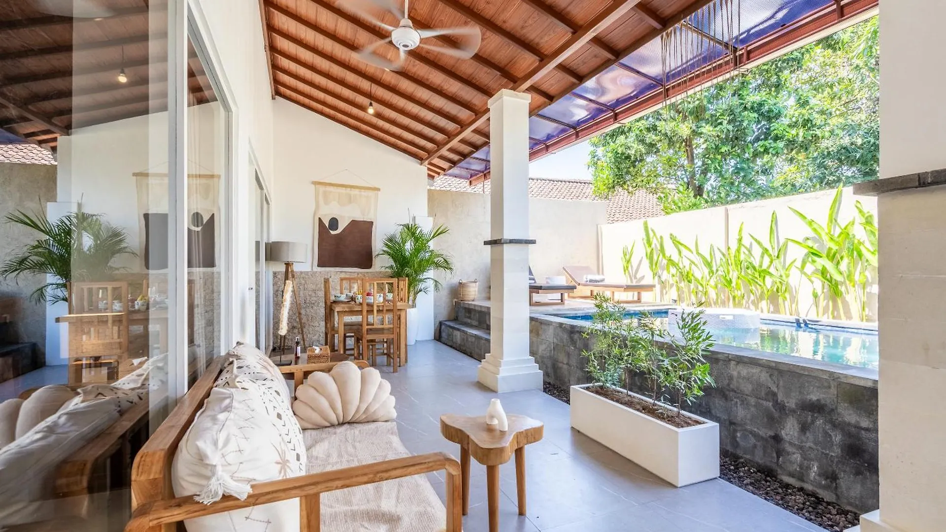 Rumah Kodel3 By Ibali Management Seminyak  Indonesia